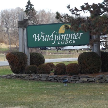 Windjammer Lodge Ogdensburg Esterno foto