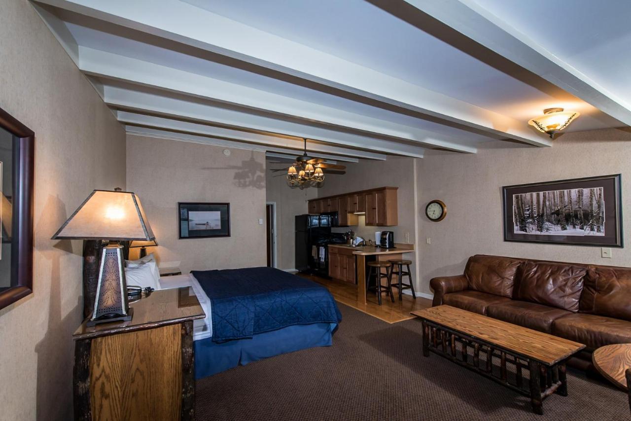 Windjammer Lodge Ogdensburg Esterno foto