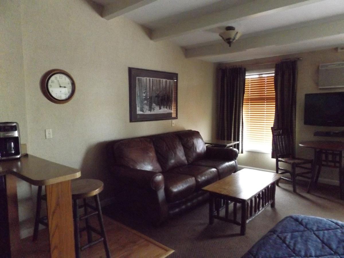 Windjammer Lodge Ogdensburg Esterno foto